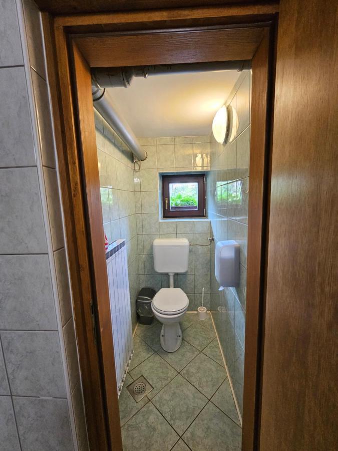 Hotel Ruska Koca à Hočko Pohorje Extérieur photo