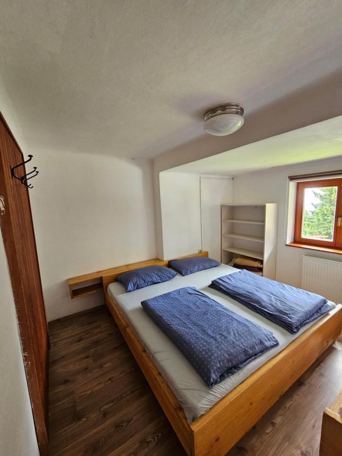 Hotel Ruska Koca à Hočko Pohorje Extérieur photo
