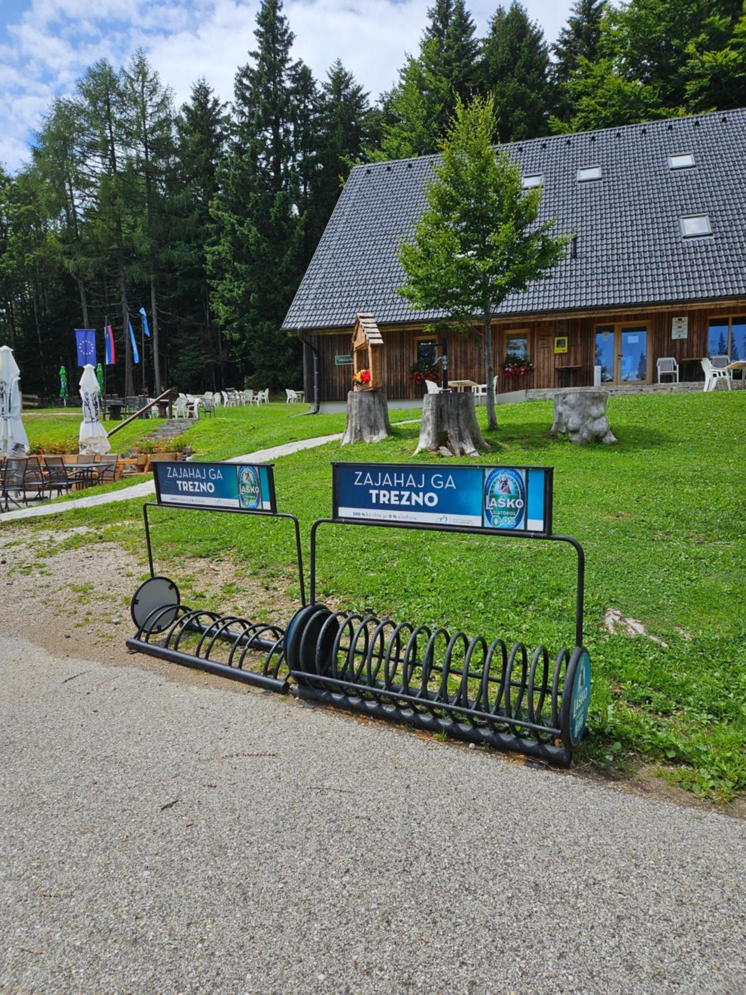 Hotel Ruska Koca à Hočko Pohorje Extérieur photo